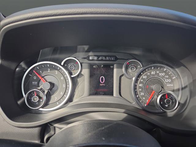 New 2026 RAM 1500 4x4 Crew Cab image 15