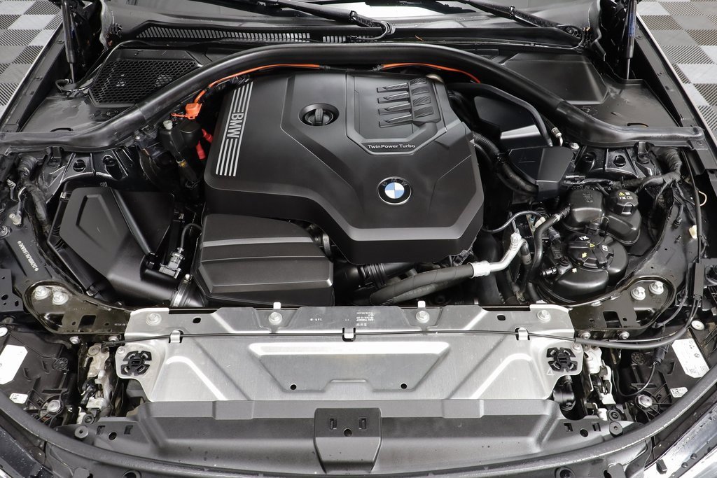 Certified 2023 BMW 330i xDrive Sedan w/ Premium Package image 24