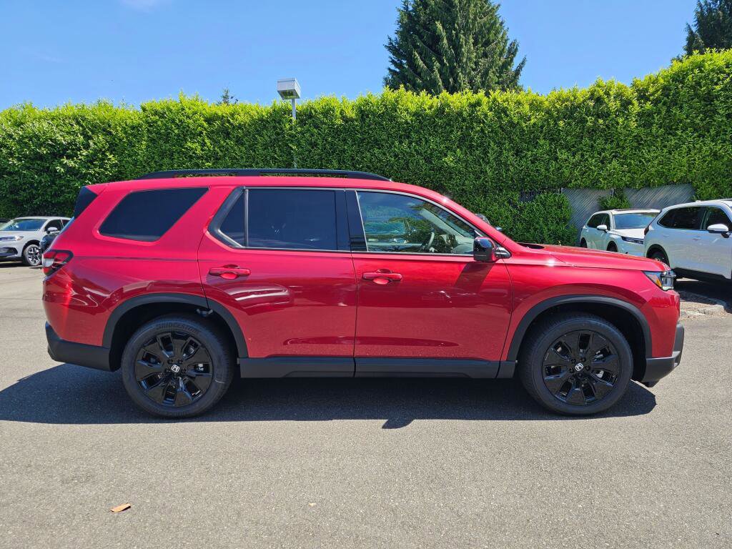 New 2026 Honda Pilot Black Edition image 9