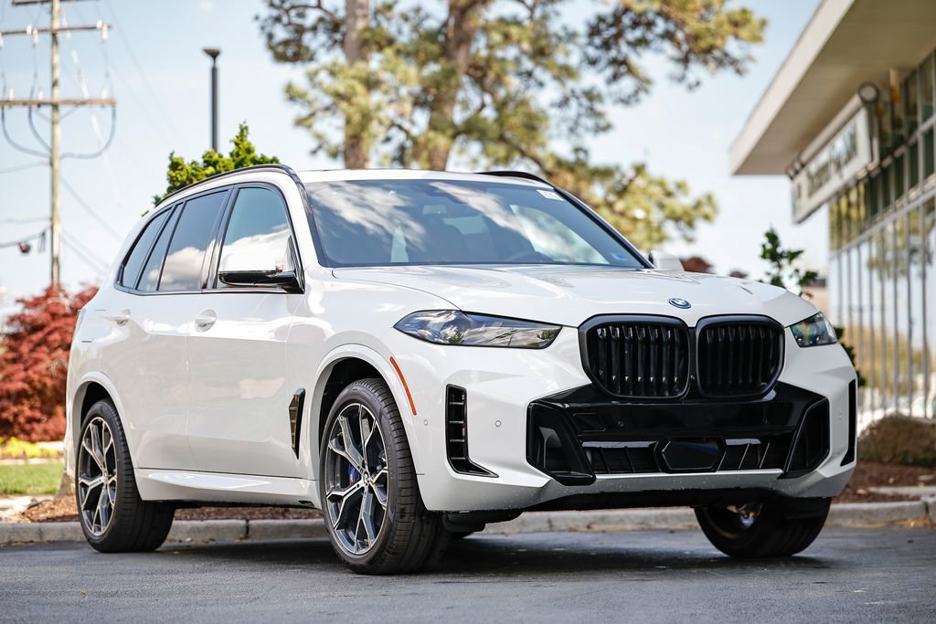 New 2026 BMW X5 xDrive50e w/ M Sport Package image 1