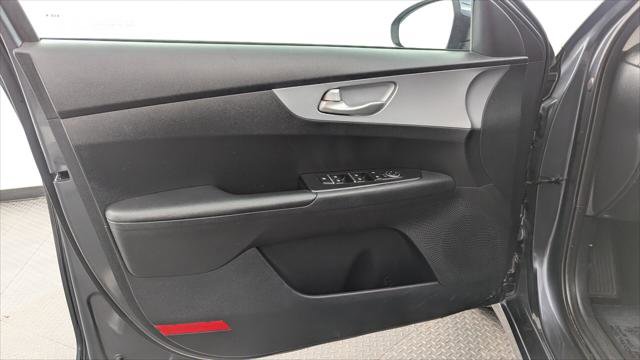 Used 2024 Kia Forte LXS FWD image 13