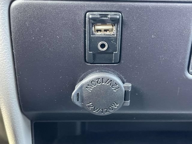 Used 2017 Toyota Sienna LE FWD image 27