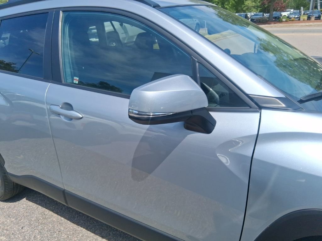 Used 2024 Toyota Corolla Cross LE AWD/4WD image 11