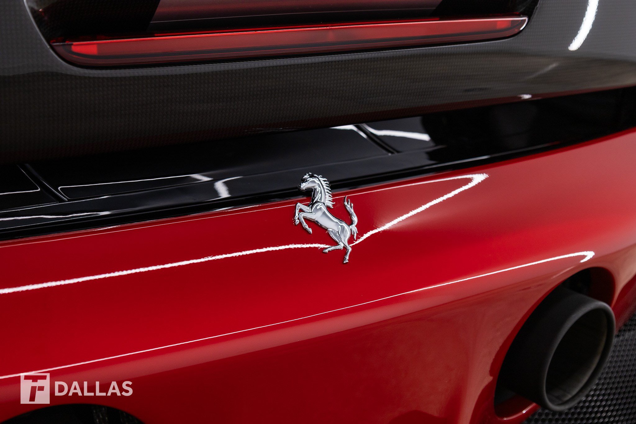 Used 2023 Ferrari SF90 Spider AWD/4WD image 12