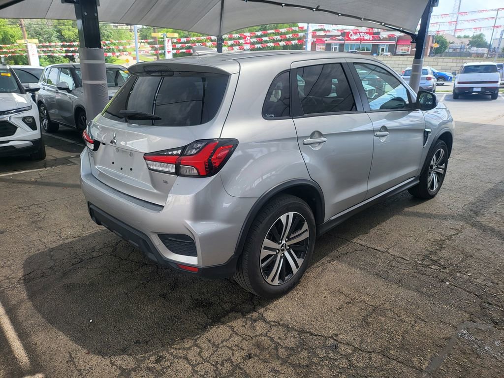 Used 2025 Mitsubishi Outlander Sport SE AWD/4WD image 8
