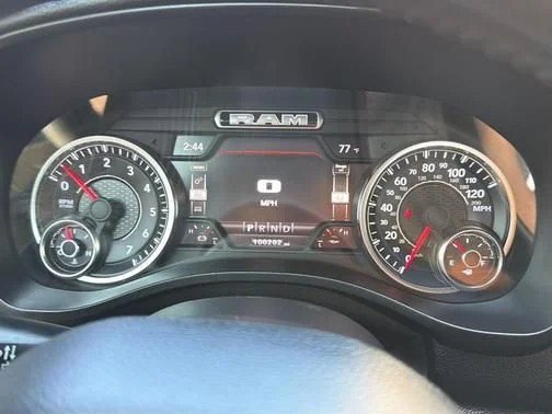 Used 2020 RAM 1500 Big Horn AWD/4WD image 19