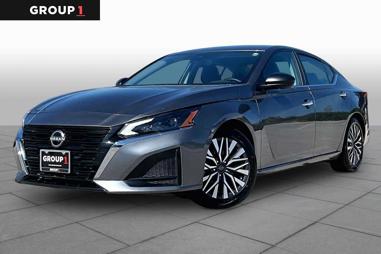 Used 2025 Nissan Altima 2.5 SV