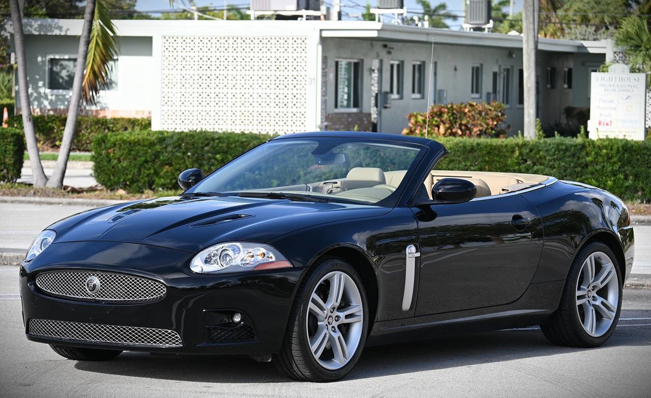 Used 2007 Jaguar XKR R image 4