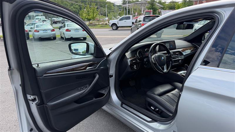 Used 2018 BMW 540i xDrive w/ Premium Package AWD/4WD image 20