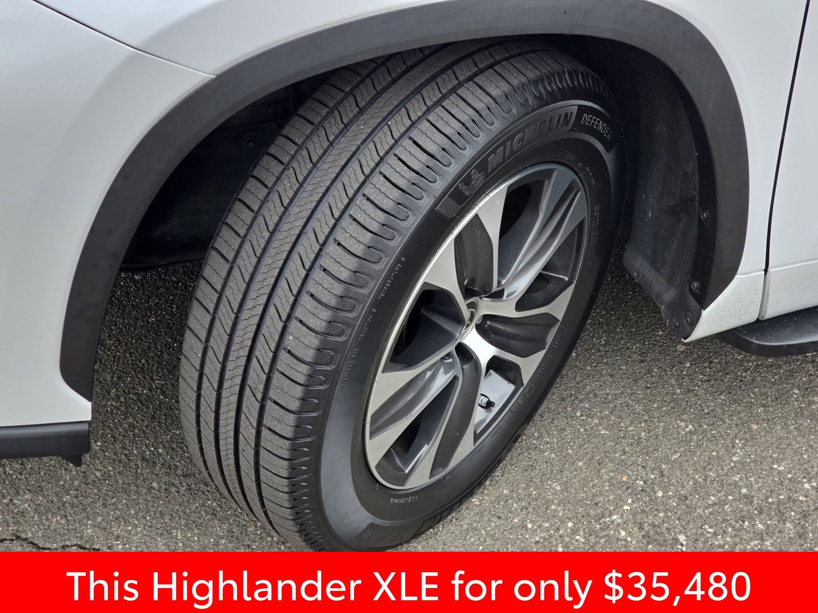 Used 2023 Toyota Highlander XLE image 42