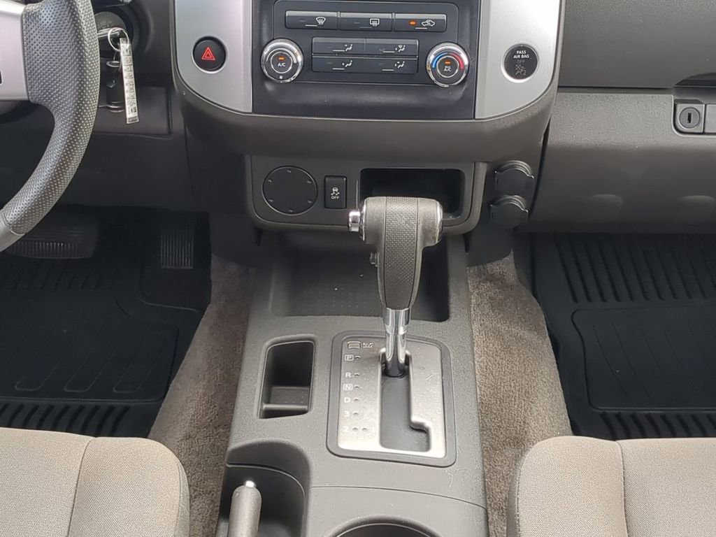 Used 2013 Nissan Xterra S w/ Value Package image 18