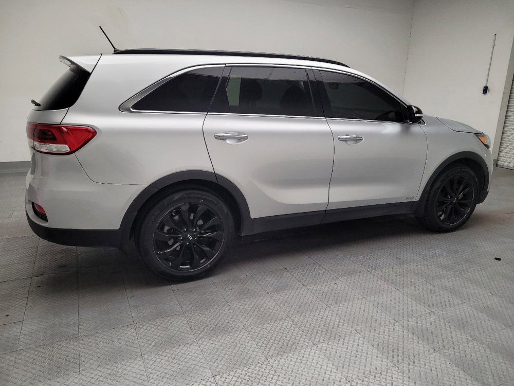 Used 2019 Kia Sorento S AWD/4WD image 10