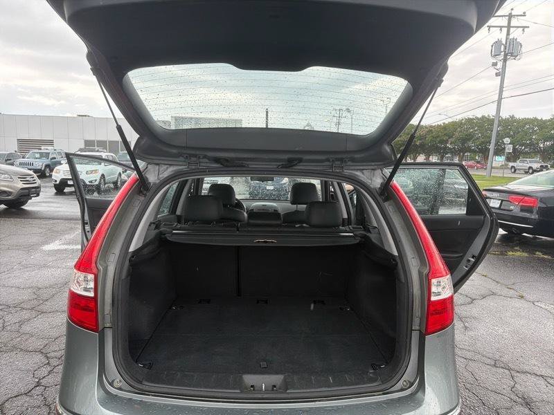 Used 2011 Hyundai Elantra FWD image 13