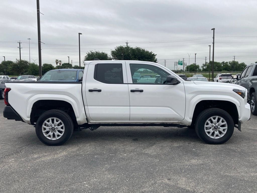 Certified 2026 Toyota Tacoma SR RWD image 4