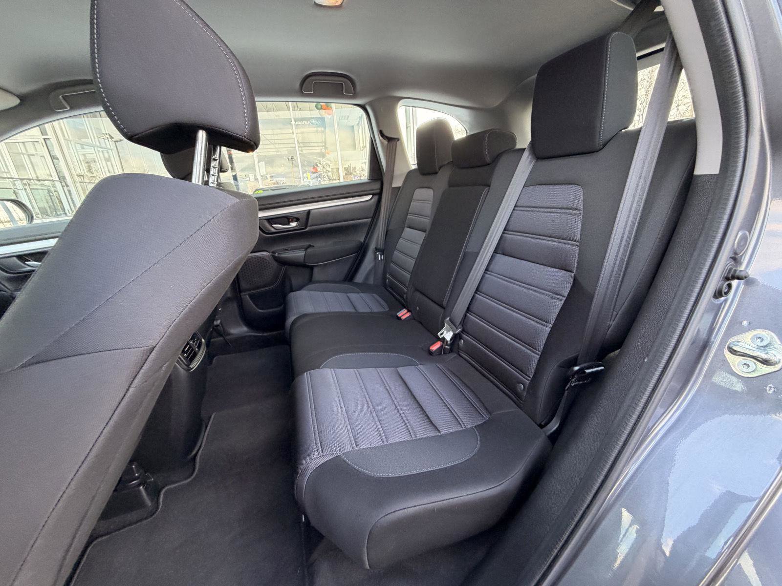 Used 2020 Honda CR-V LX image 27