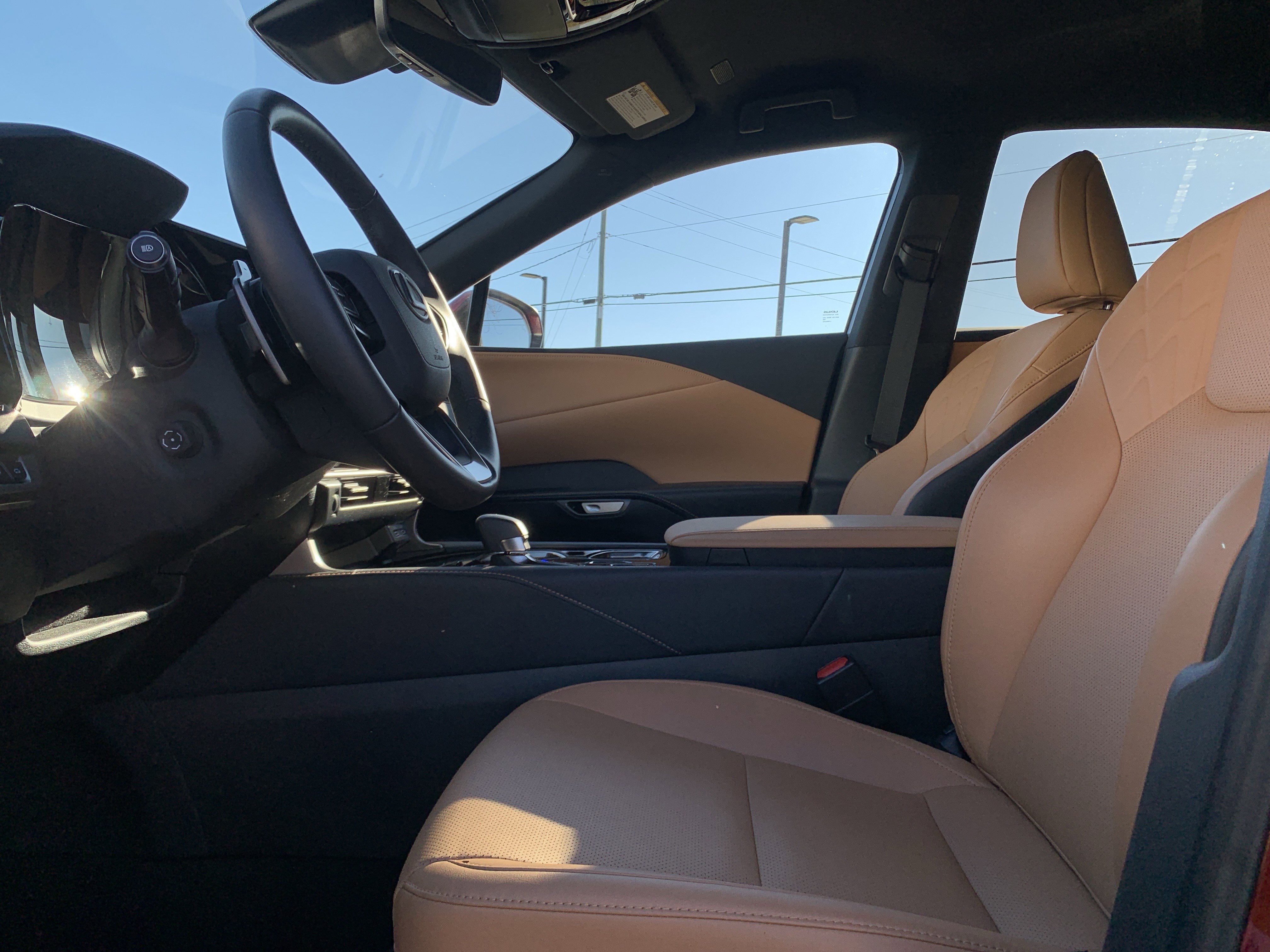 Certified 2025 Lexus RX 350 FWD image 16