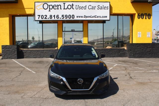 Used 2021 Nissan Sentra SV image 3