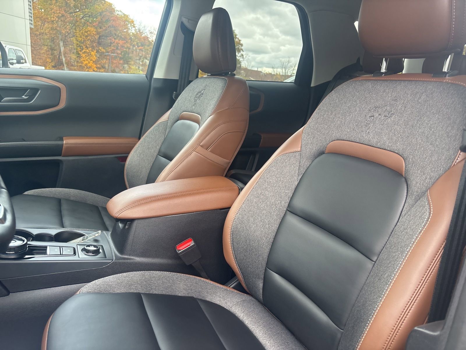 Used 2024 Ford Bronco Sport Outer Banks w/ Tech Package image 30