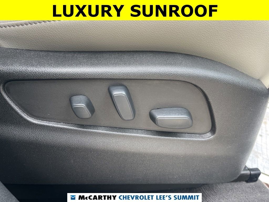 Used 2023 Cadillac XT4 Luxury image 17