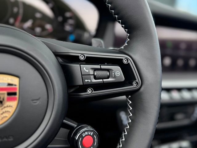 New 2026 Porsche 911 Carrera 4S image 22