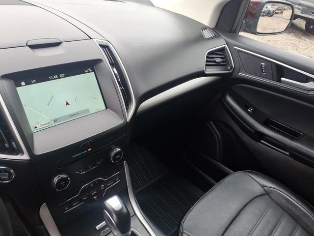 Used 2018 Ford Edge SEL w/ Equipment Group 201A AWD/4WD image 23