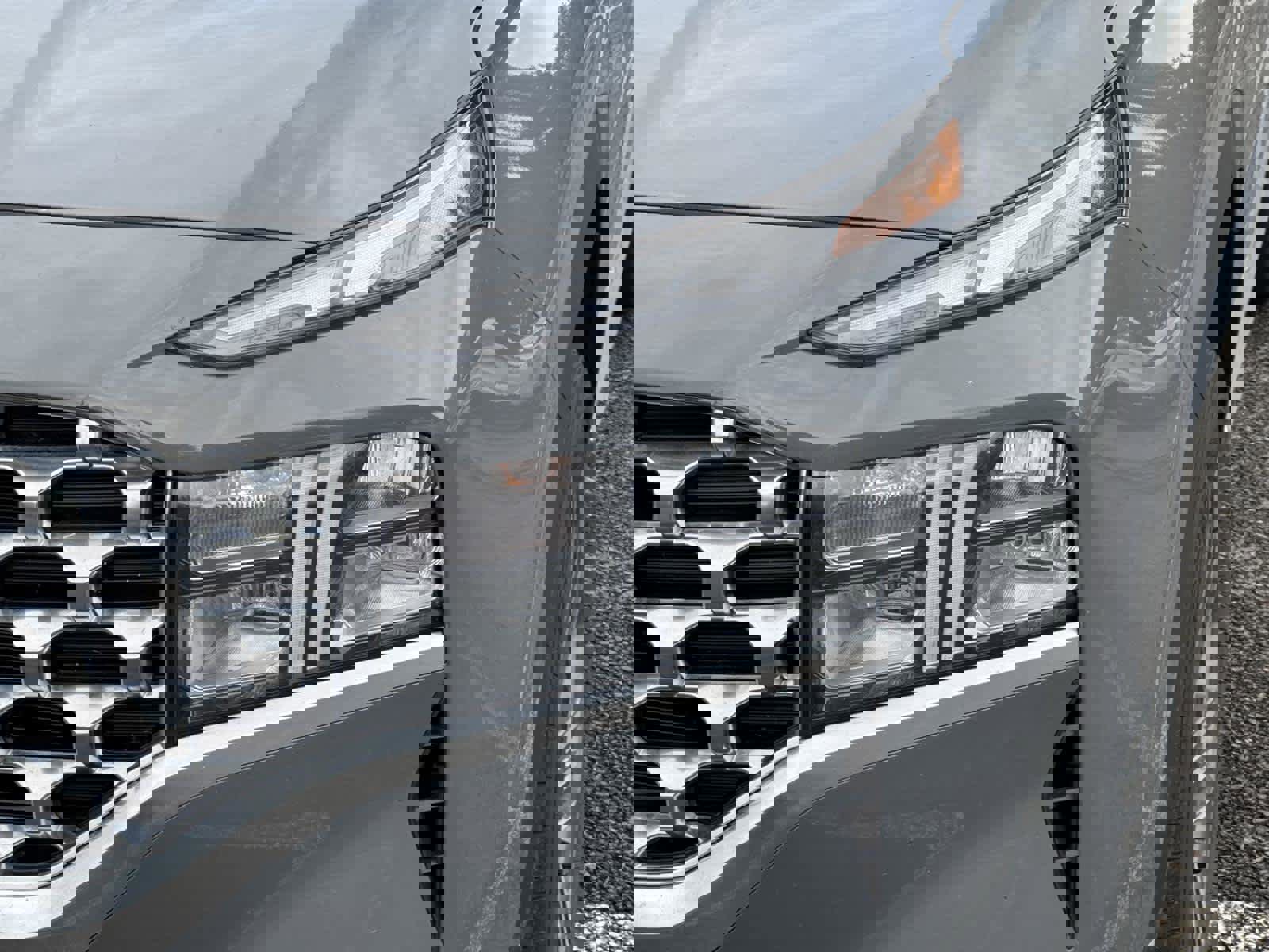 Used 2022 Hyundai Santa Fe SEL image 9