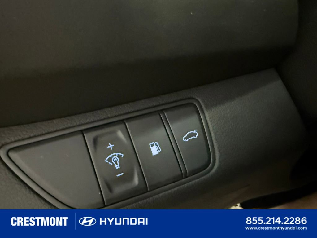 Used 2024 Genesis G70 2.5T AWD/4WD image 34