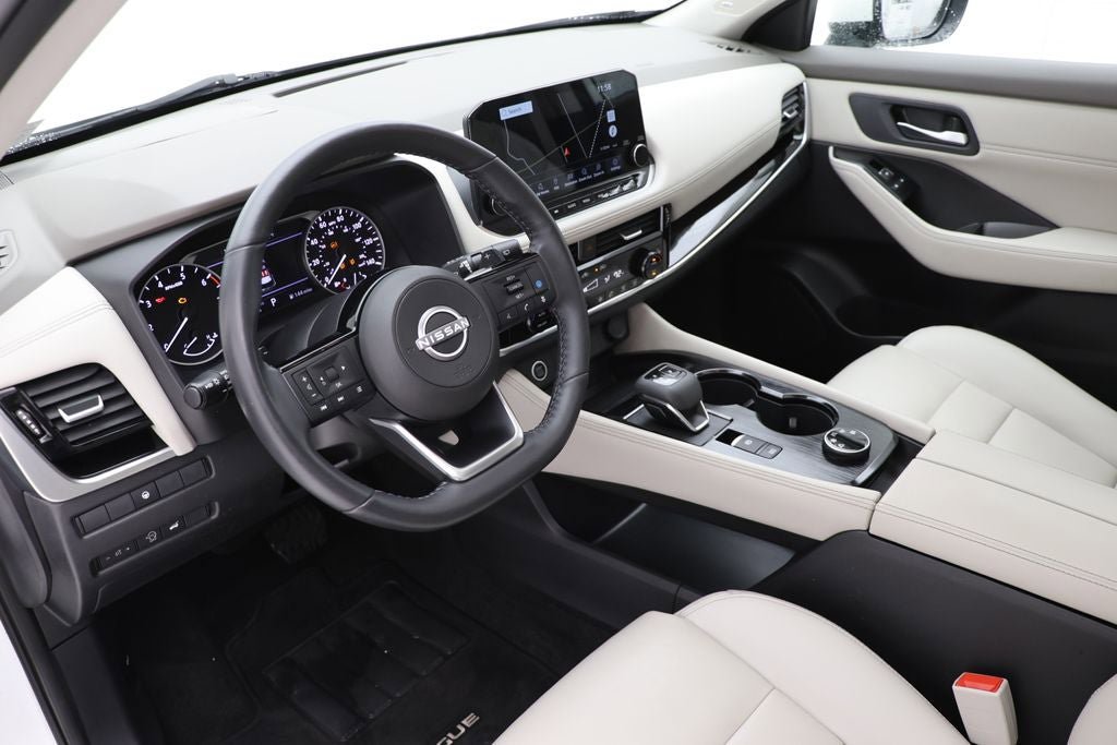 Used 2023 Nissan Rogue SL w/ SL Premium Package AWD/4WD image 13
