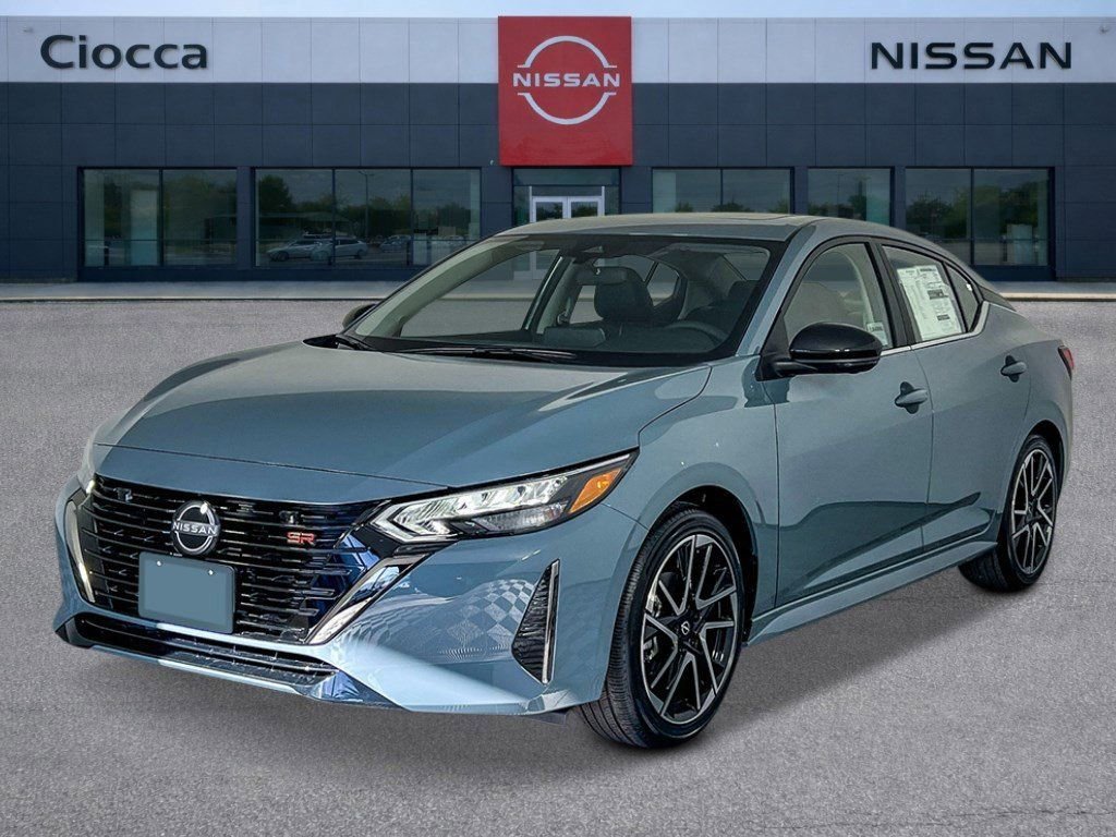 New 2025 Nissan Sentra SR FWD image 1