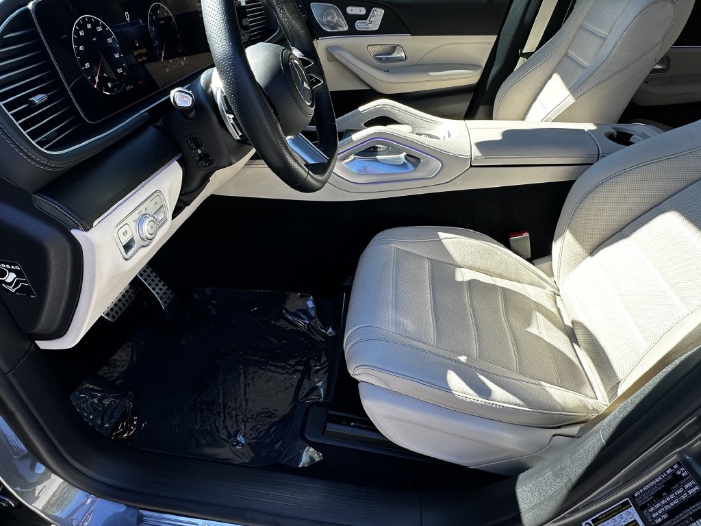 Certified 2025 Mercedes-Benz GLS 450 4MATIC image 10