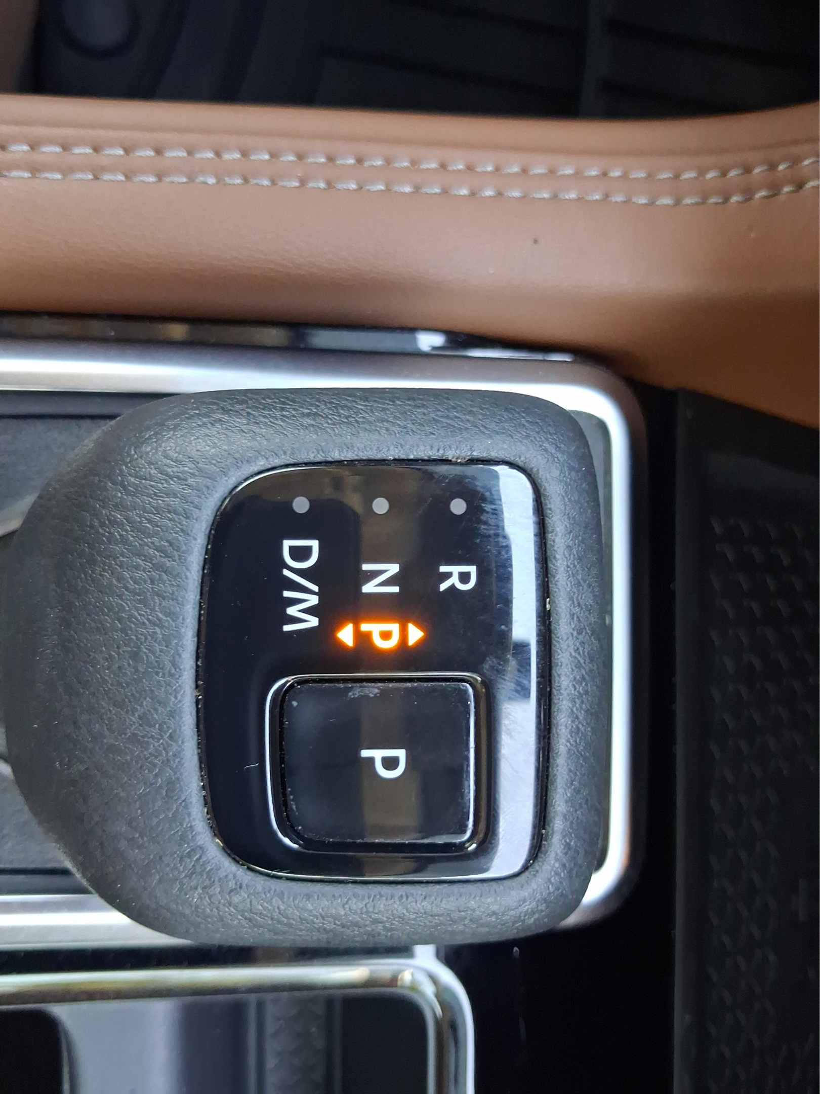 Used 2023 Nissan Pathfinder Platinum AWD/4WD image 18