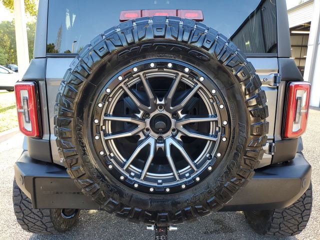 Used 2022 Ford Bronco Outer Banks image 9