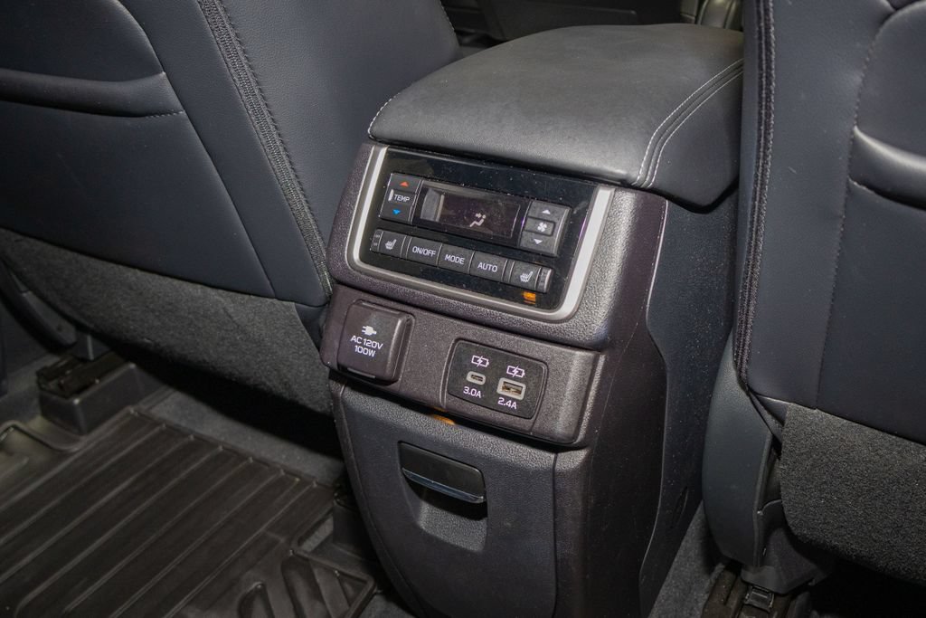Used 2023 Subaru Ascent Touring AWD/4WD image 20
