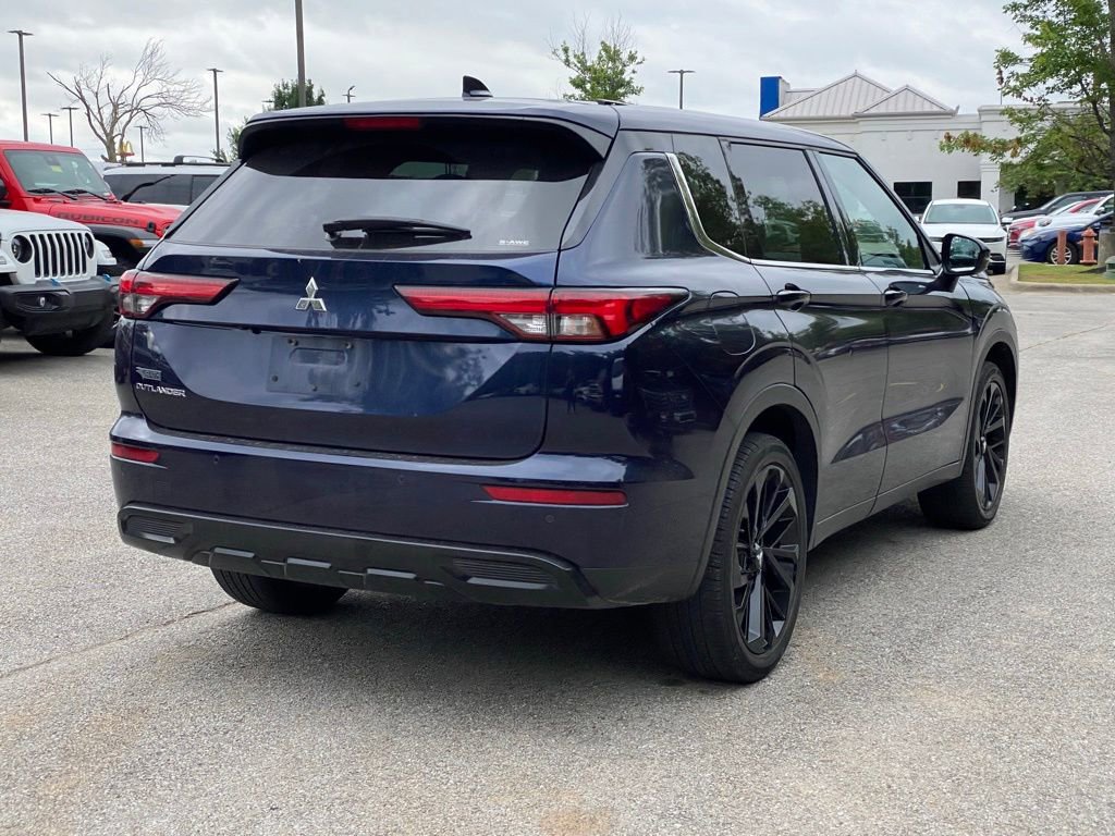 Used 2022 Mitsubishi Outlander SE AWD/4WD image 7