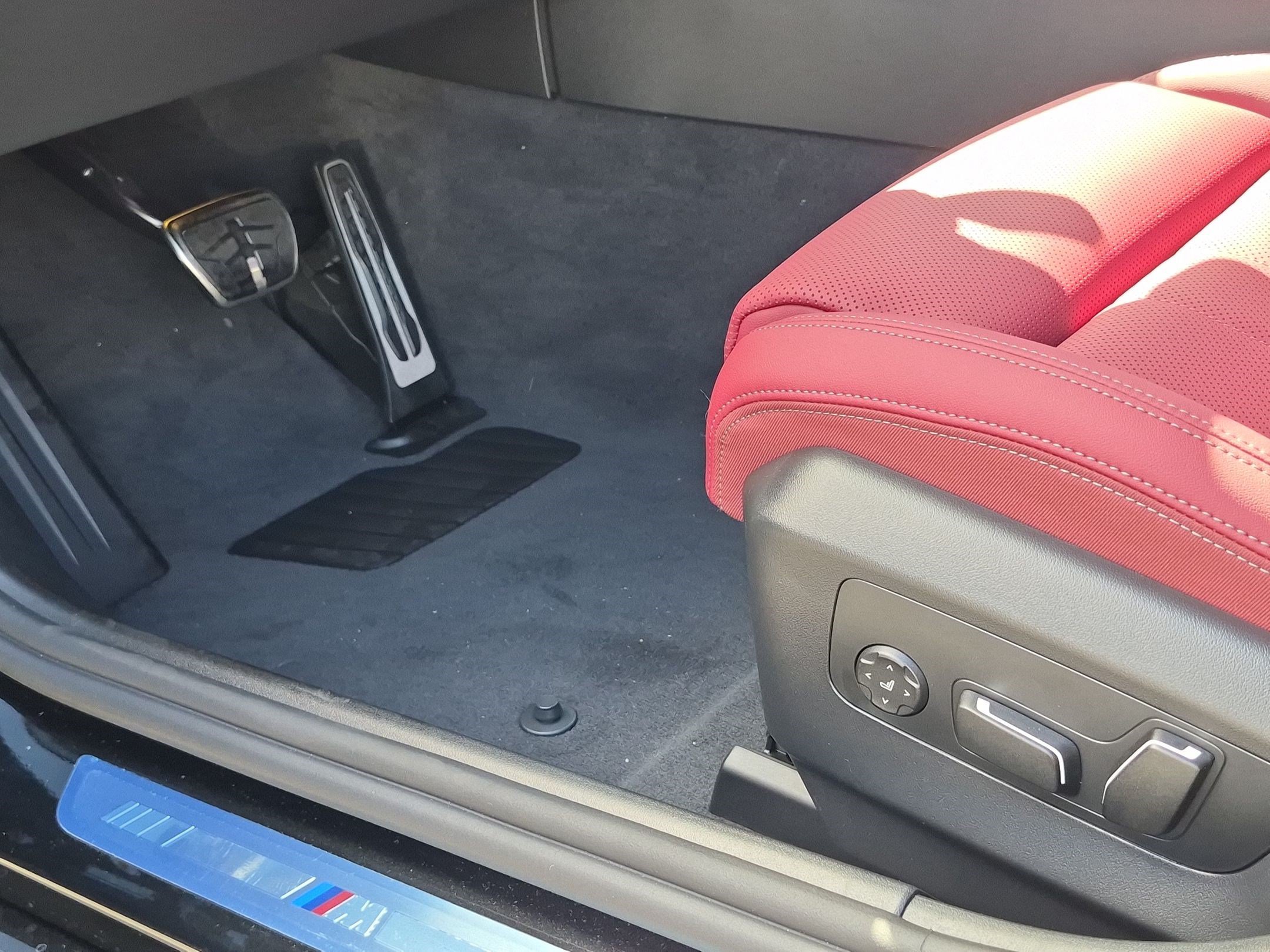 New 2027 BMW 530i w/ M Sport Package RWD image 17