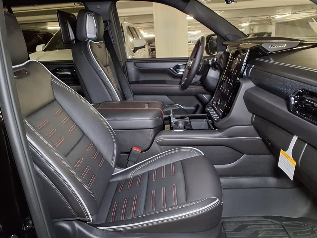 New 2026 GMC Yukon AT4 Ultimate w/ LPO, Floor Liner Package image 6