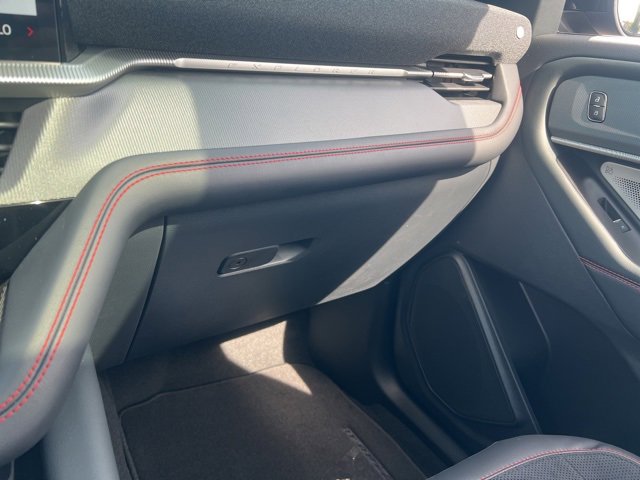 New 2025 Ford Explorer ST image 29