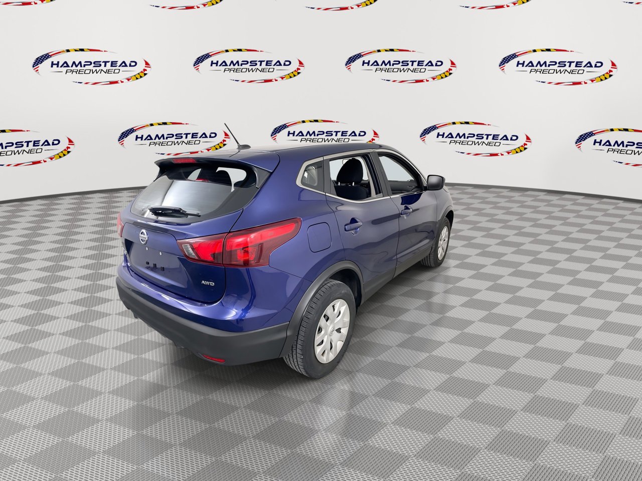 Used 2019 Nissan Rogue Sport S image 8