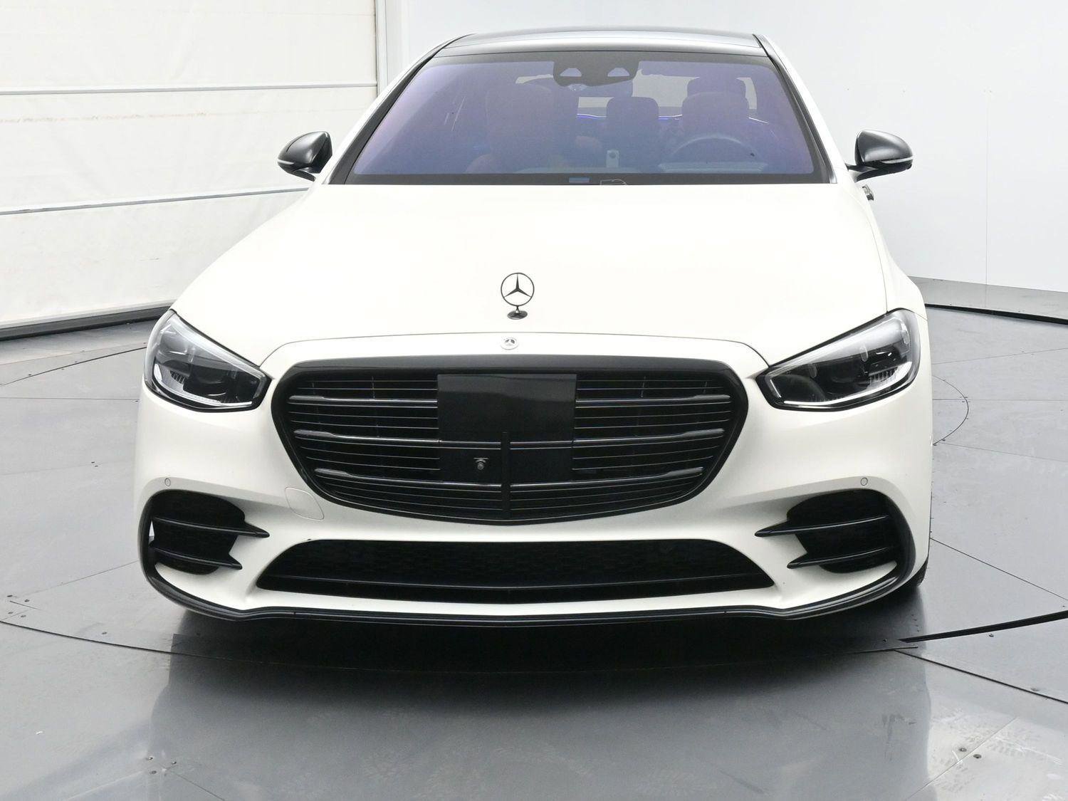 Used 2022 Mercedes-Benz S 580 4MATIC Sedan w/ AMG Line Package image 38