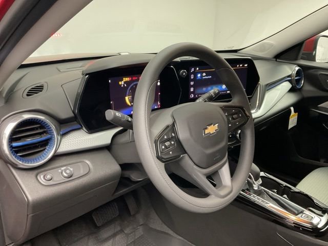 New 2026 Chevrolet Trax LT image 11