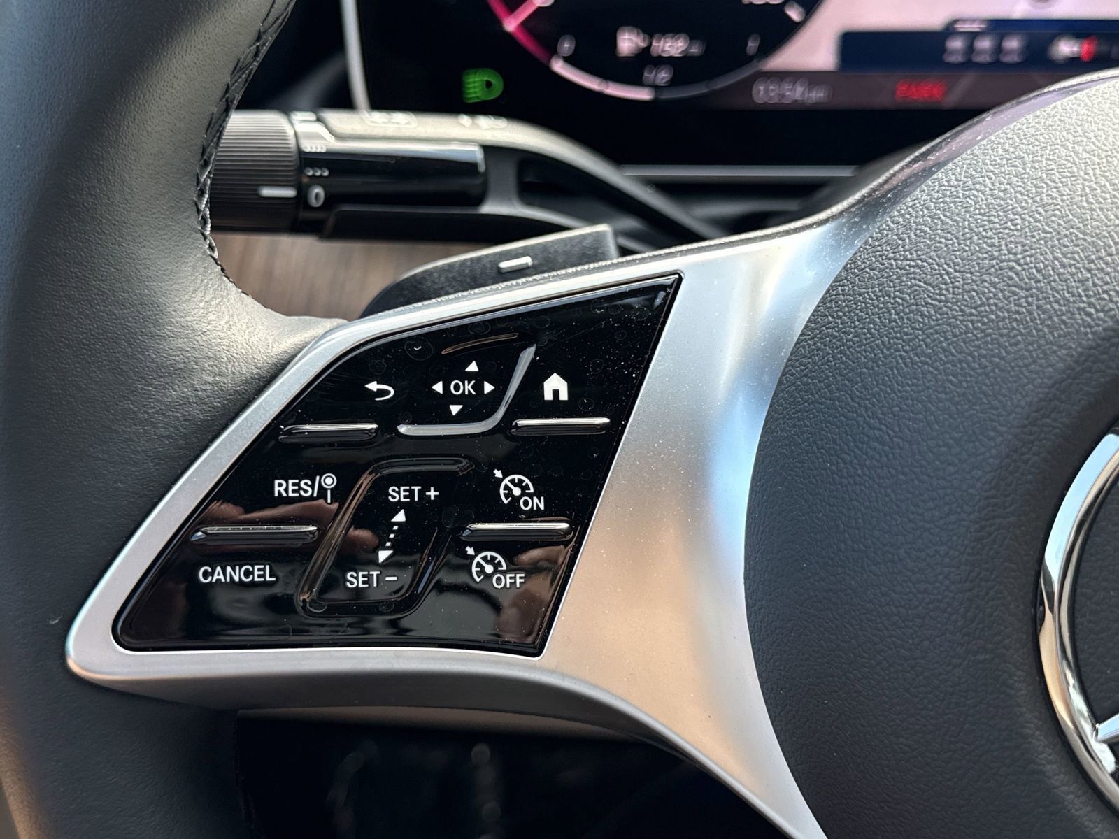 New 2025 Mercedes-Benz C 300 Sedan image 26