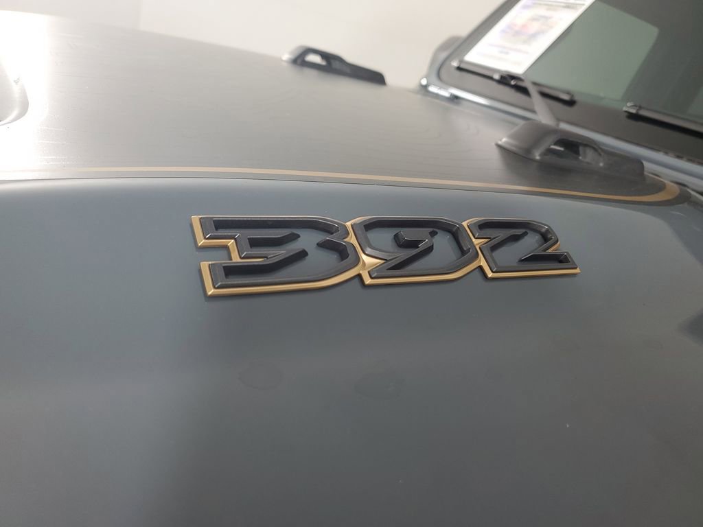 New 2025 Jeep Wrangler Unlimited Rubicon 392 image 13