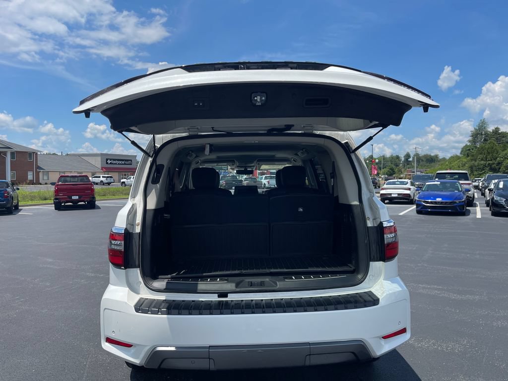 Certified 2024 Nissan Armada Platinum w/ Captain's Chairs Package AWD/4WD image 9