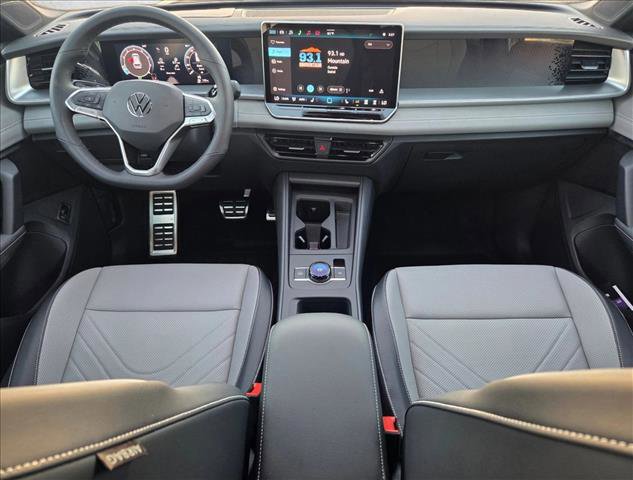 New 2026 Volkswagen Tiguan SE R-Line image 14