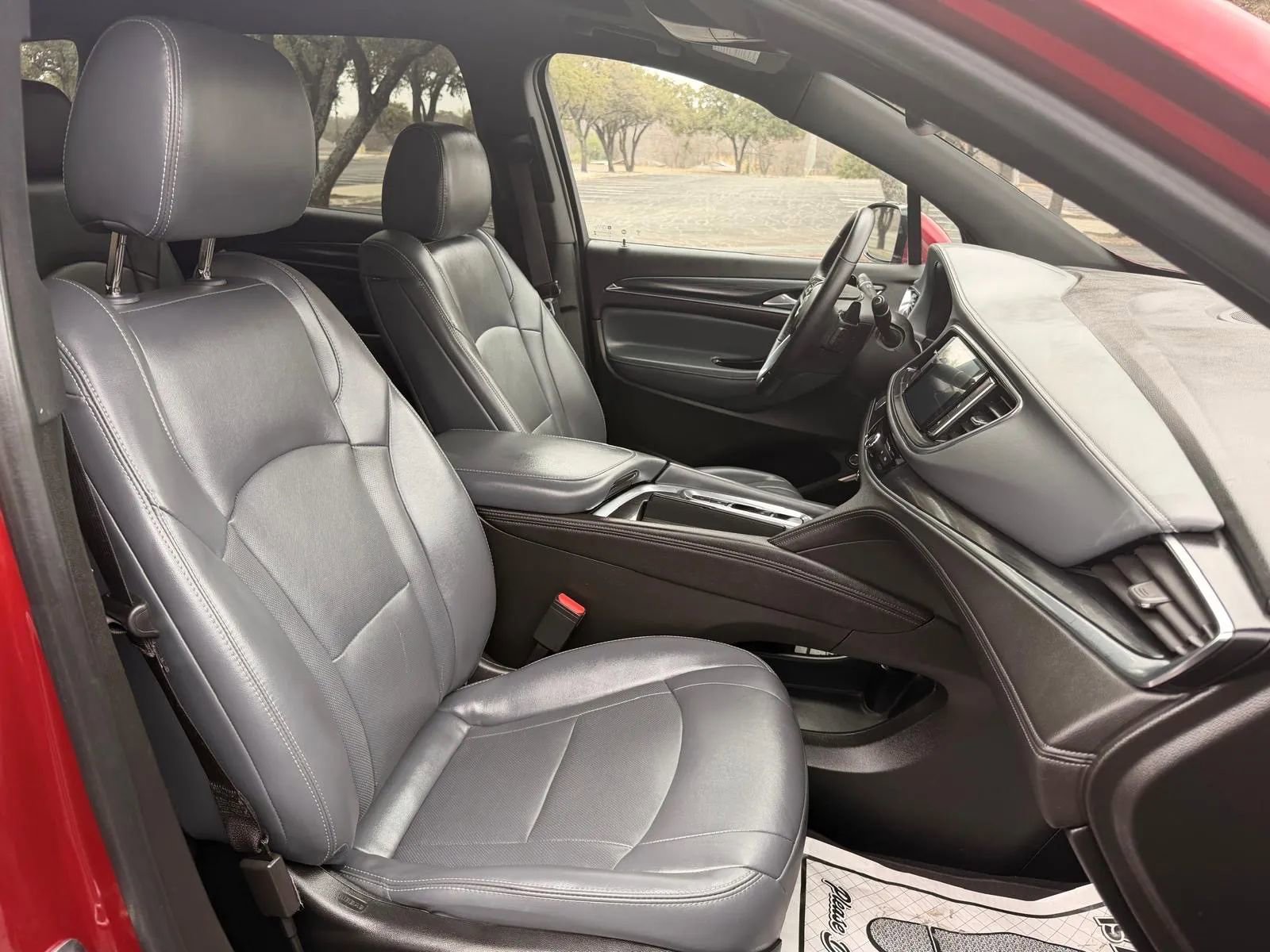 Used 2023 Buick Enclave Essence w/ Experience Buick Package FWD image 28