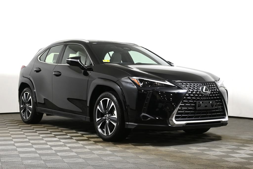 Used 2025 Lexus UX 300h AWD w/ Cold Area Package image 9