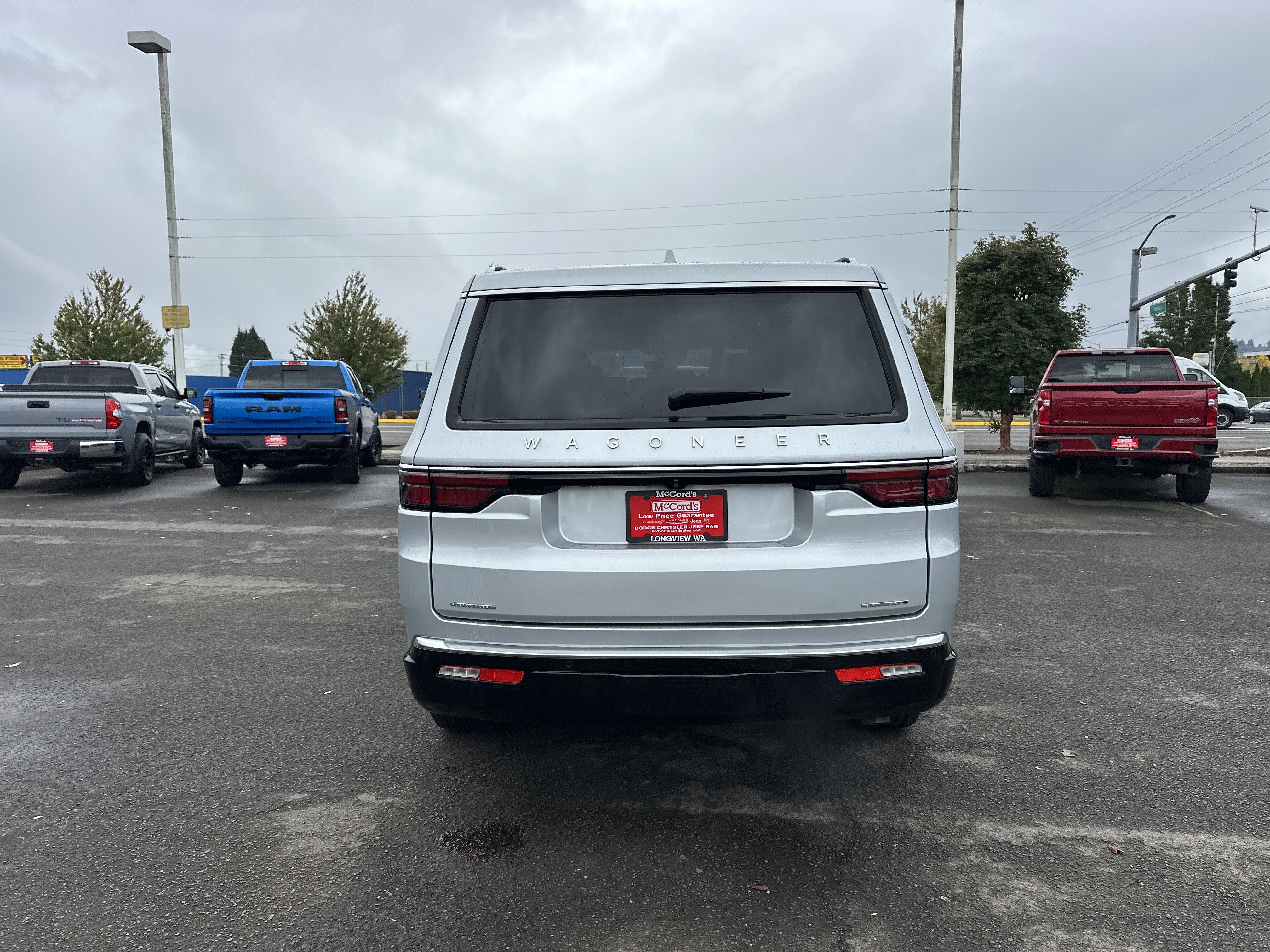 Used 2022 Jeep Wagoneer Series II image 4