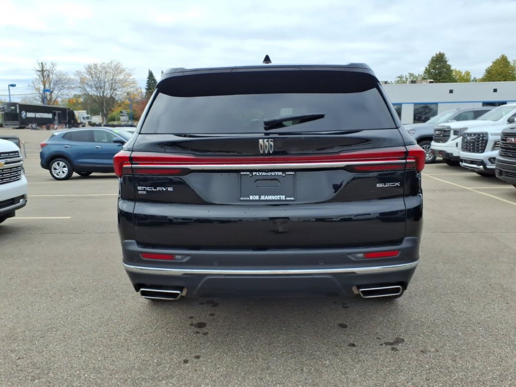 Used 2026 Buick Enclave Preferred AWD/4WD image 6