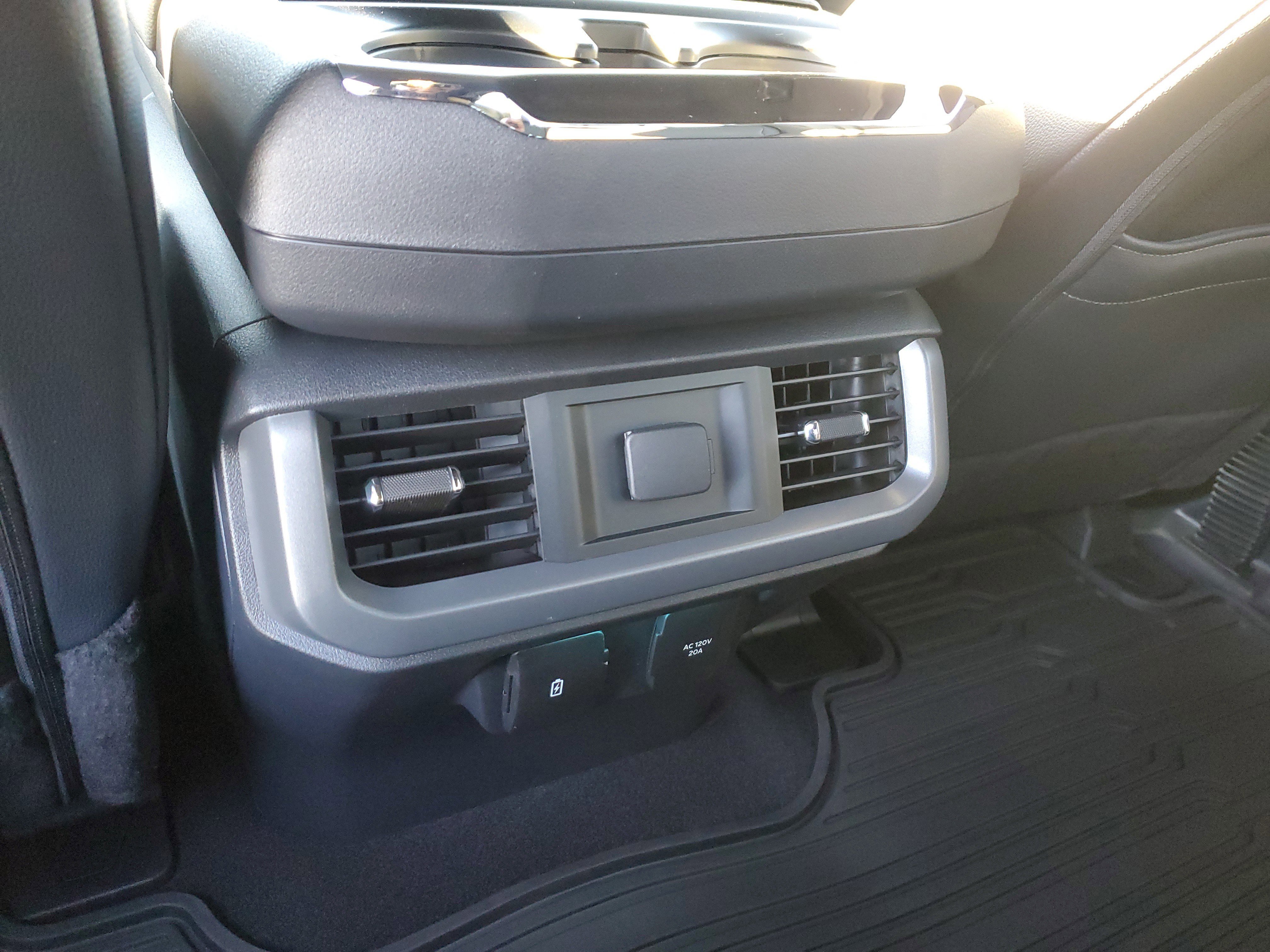 New 2025 Ford F150 XLT w/ Equipment Group 303A High image 12