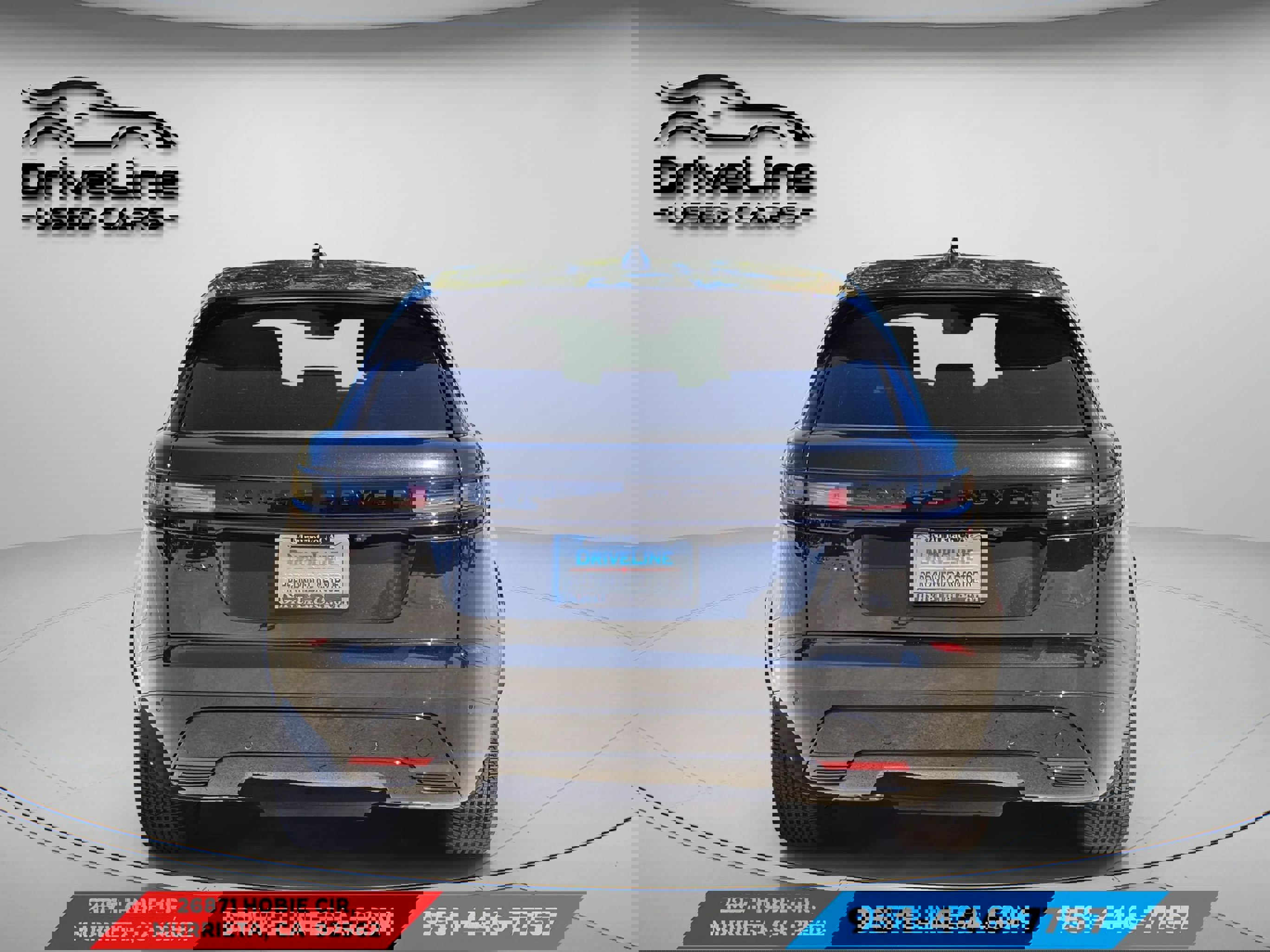 Used 2025 Land Rover Range Rover Velar Dynamic SE image 4
